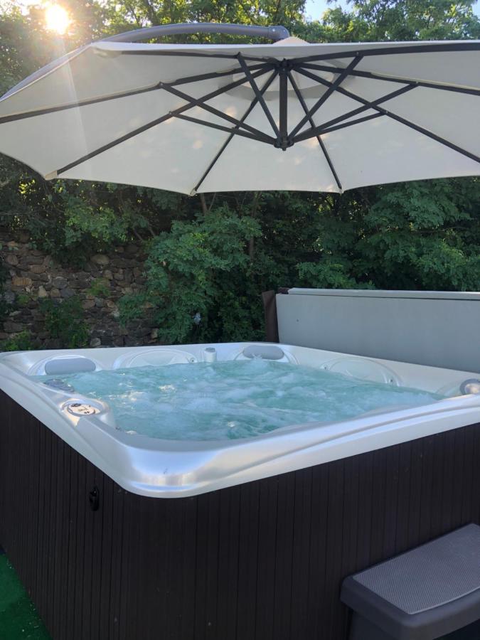 La Mosie Hotel Hátszeg Kültér fotó