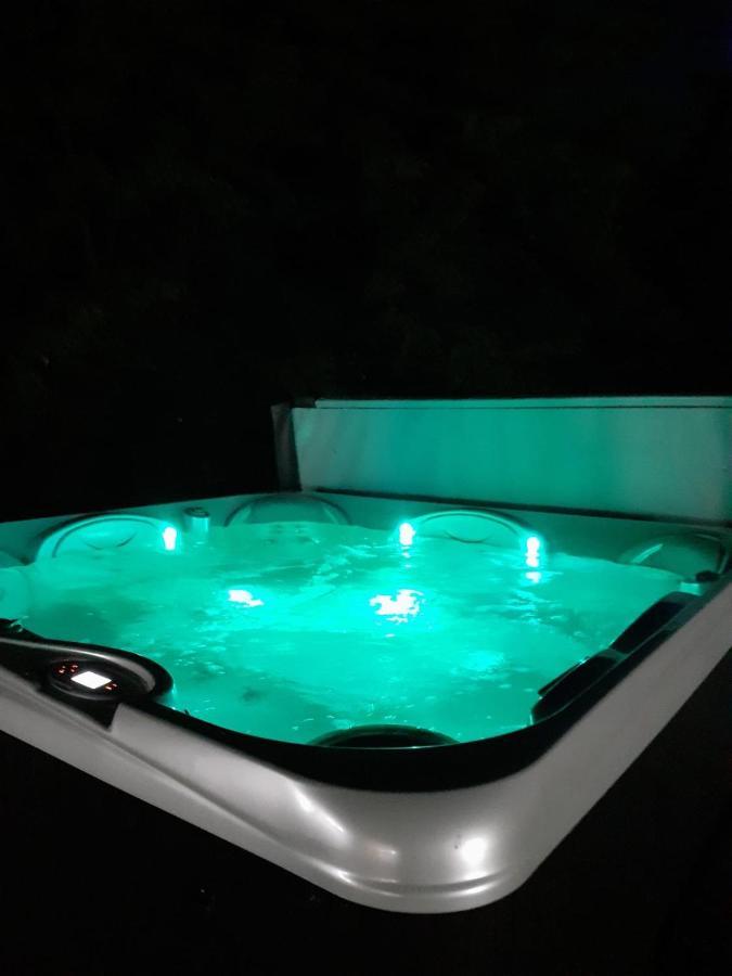 La Mosie Hotel Hátszeg Kültér fotó