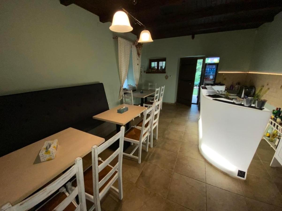 La Mosie Hotel Hátszeg Kültér fotó