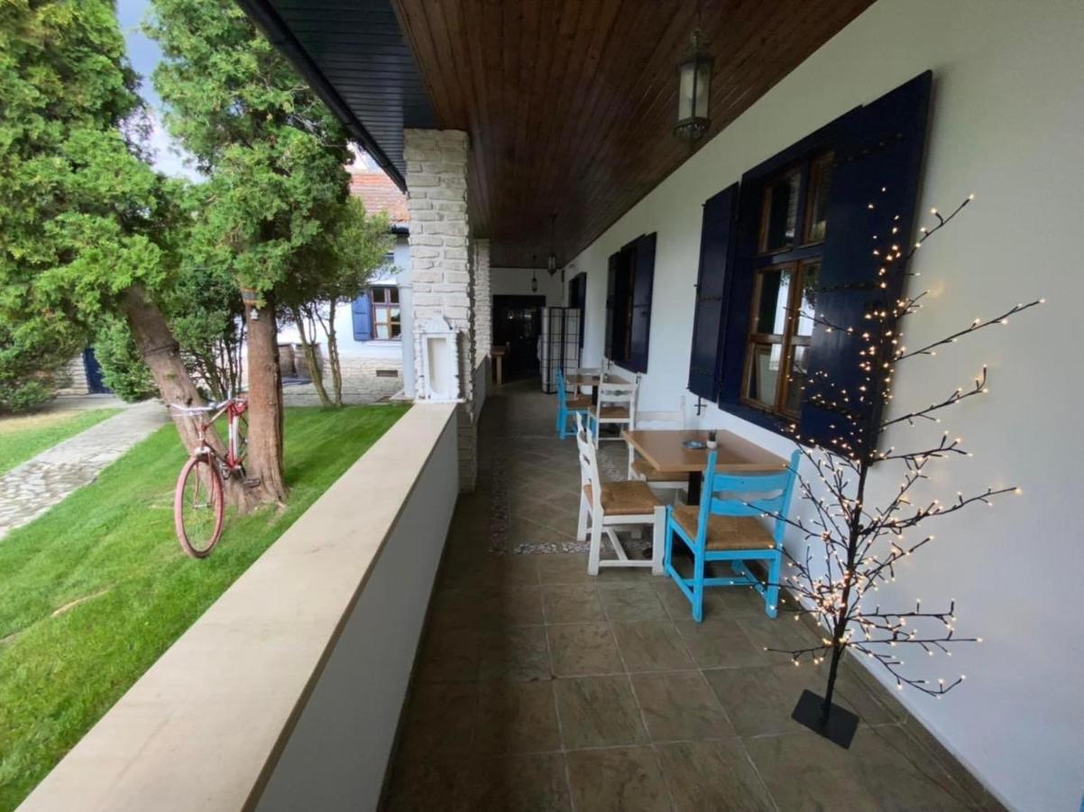 La Mosie Hotel Hátszeg Kültér fotó
